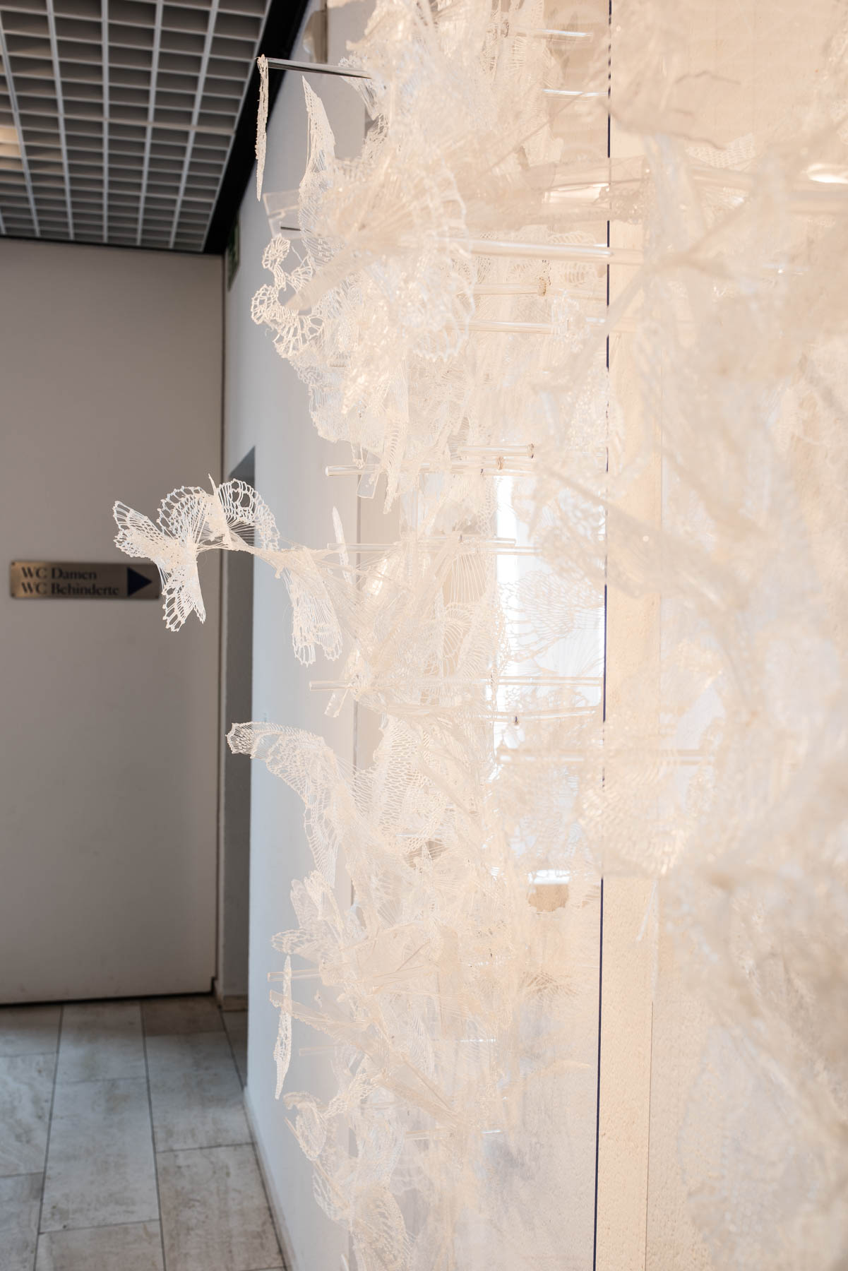 Zeitgenössisches Kunstwerk FILAMENT von Viktoria Strecker, Ansicht 5
