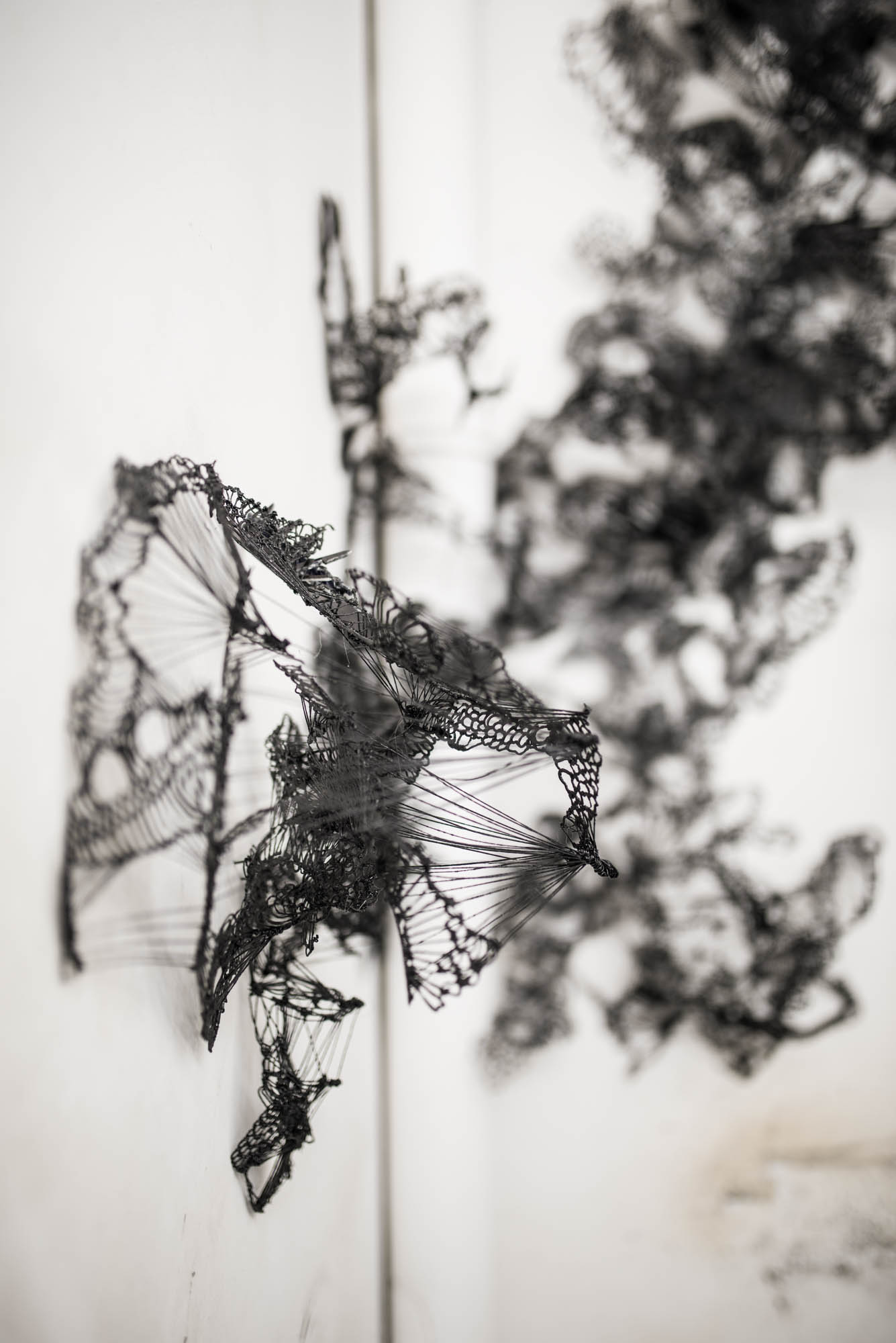 Zeitgenössisches Kunstwerk MOLD von Viktoria Strecker, Ansicht 1